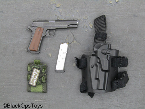 The Division 2 Caleb Dunne Agent - 1911 Pistol w/Drop Leg Sheath