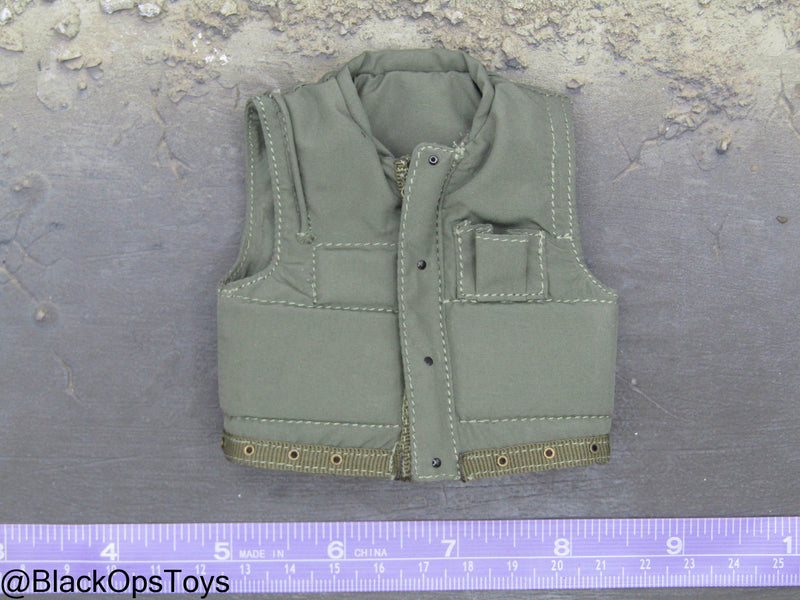 Load image into Gallery viewer, Vietnam War - Hospital Corpsman - OD Green M1955 Flak Vest
