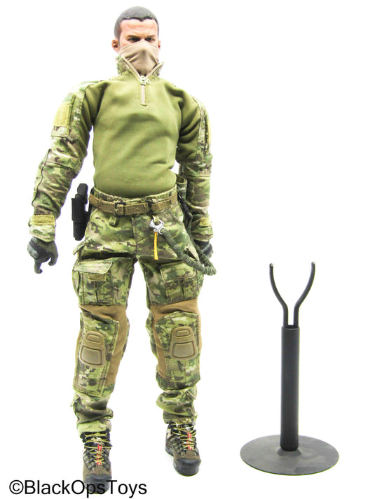 Male Multicam Camo Full Dressed Body w/Stand, Pistol, & Gear Set
