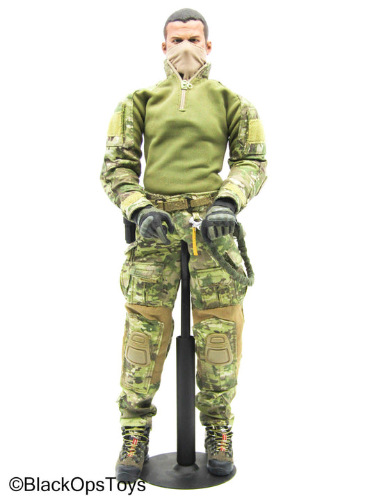 Male Multicam Camo Full Dressed Body w/Stand, Pistol, & Gear Set