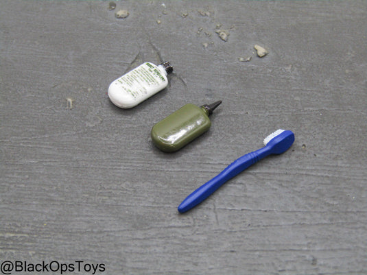 Vietnam War - Hospital Corpsman - Toothbrush w/Gun Oil & Insect Repellent Set