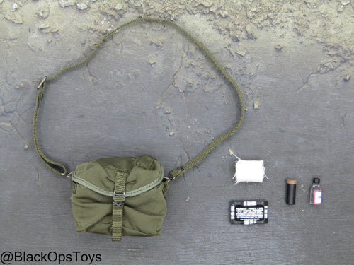 Vietnam War - Hospital Corpsman - M3 Shoulder Bag w/Medical Supplies Set