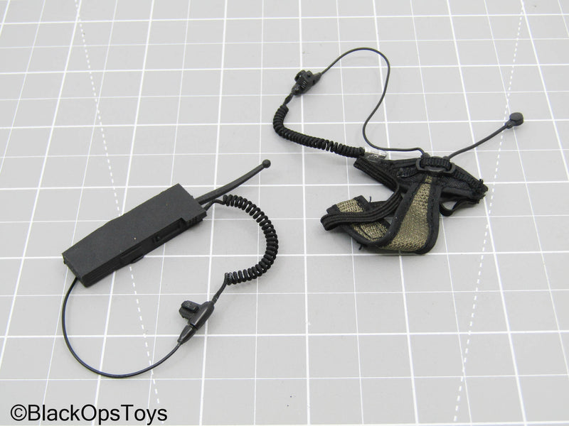 Load image into Gallery viewer, Black Radio w/Headset (READ DESC)
