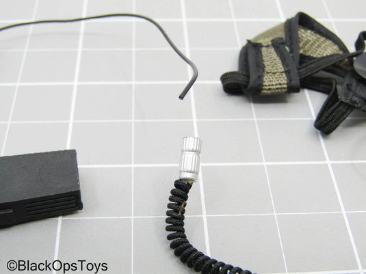 Black Radio w/Headset (READ DESC)