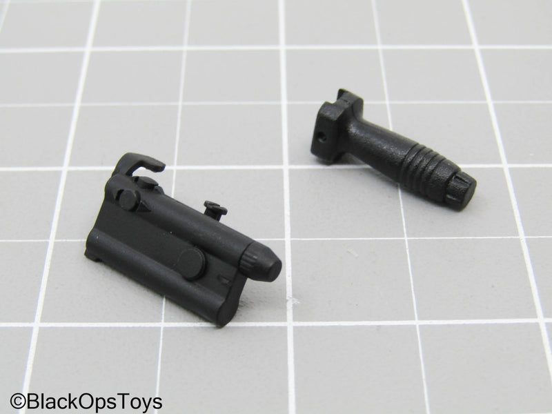 Load image into Gallery viewer, Black Vertical Foregrip w/PEQ
