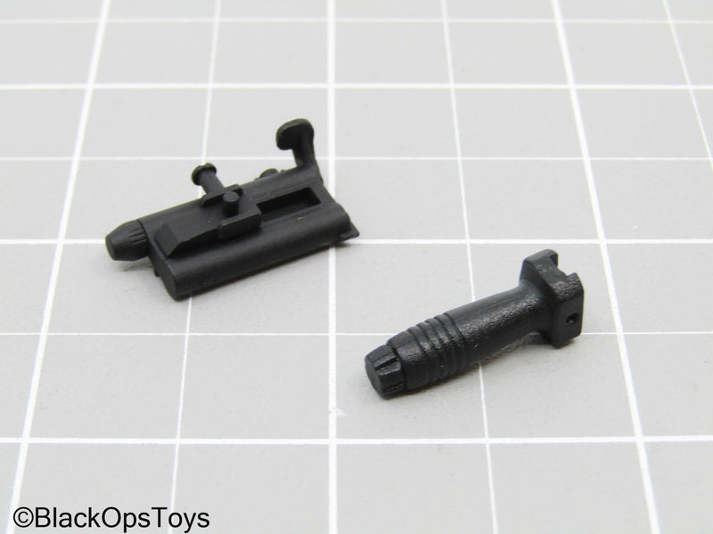 Load image into Gallery viewer, Black Vertical Foregrip w/PEQ
