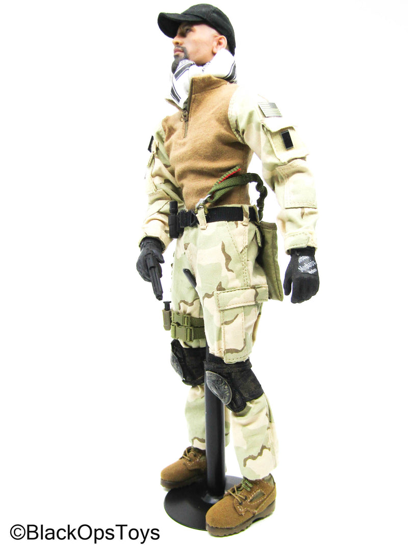 Load image into Gallery viewer, Full Dressed DCU Navy Seal Body w/Headsculpt, Pistol, &amp; Gear Set
