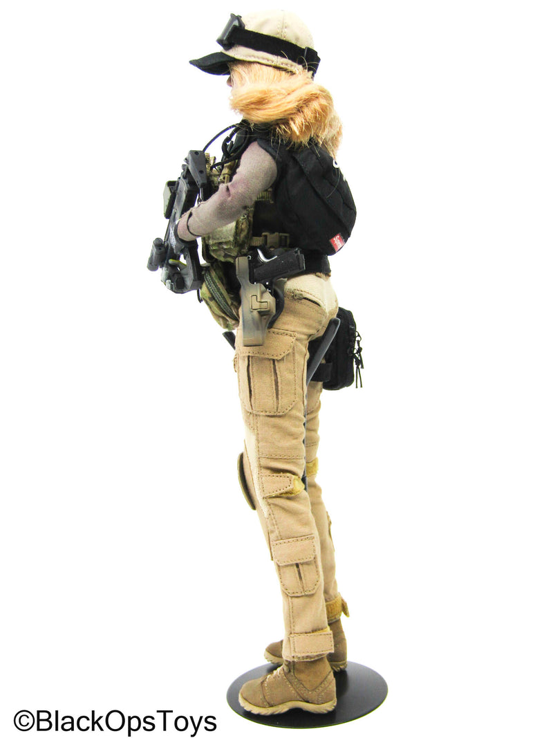 Load image into Gallery viewer, Custom Blonde Female Full Dressed Body w/Rifle &amp; Gear Set
