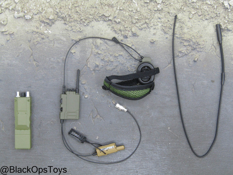 Load image into Gallery viewer, British Army Gurkhas - Radio w/Skullcrusher Headset
