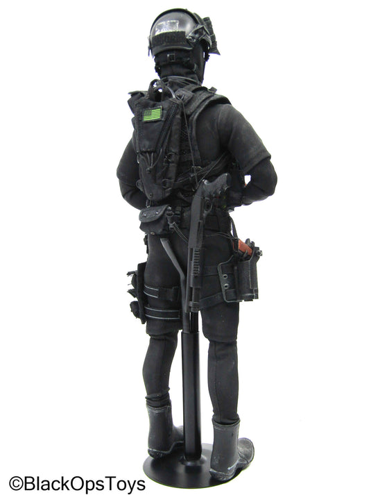 Male Navy Seal Full Dressed Body w/Stand, Weapons, & Gear Set
