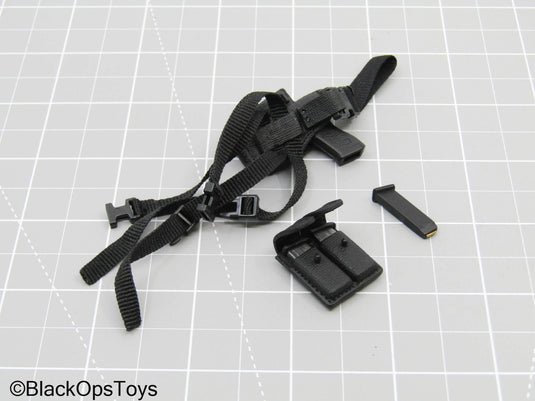 Bam 1/6 Pistol w/Holster (DAM Toys)