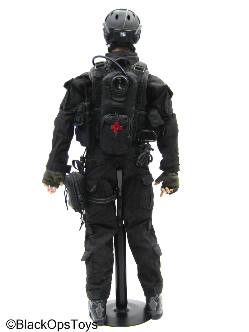 Load image into Gallery viewer, Custom Male FBI Full Dressed Body w/Headsculpt &amp; Gear Set
