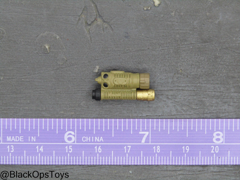Load image into Gallery viewer, British Army Gurkhas - LLM Mk3 Laser Light Module
