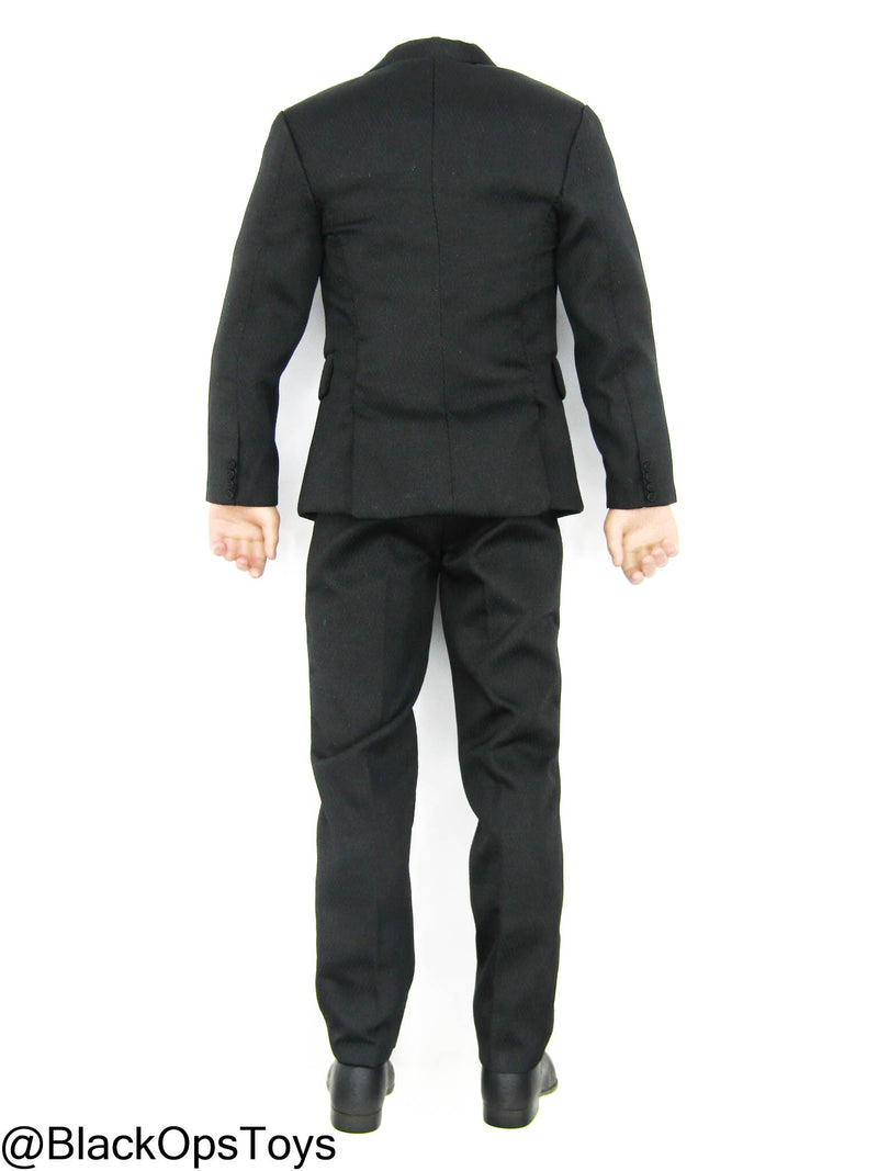 Load image into Gallery viewer, John Wick Chapter 4 - Male Suited Base Body w/Stand
