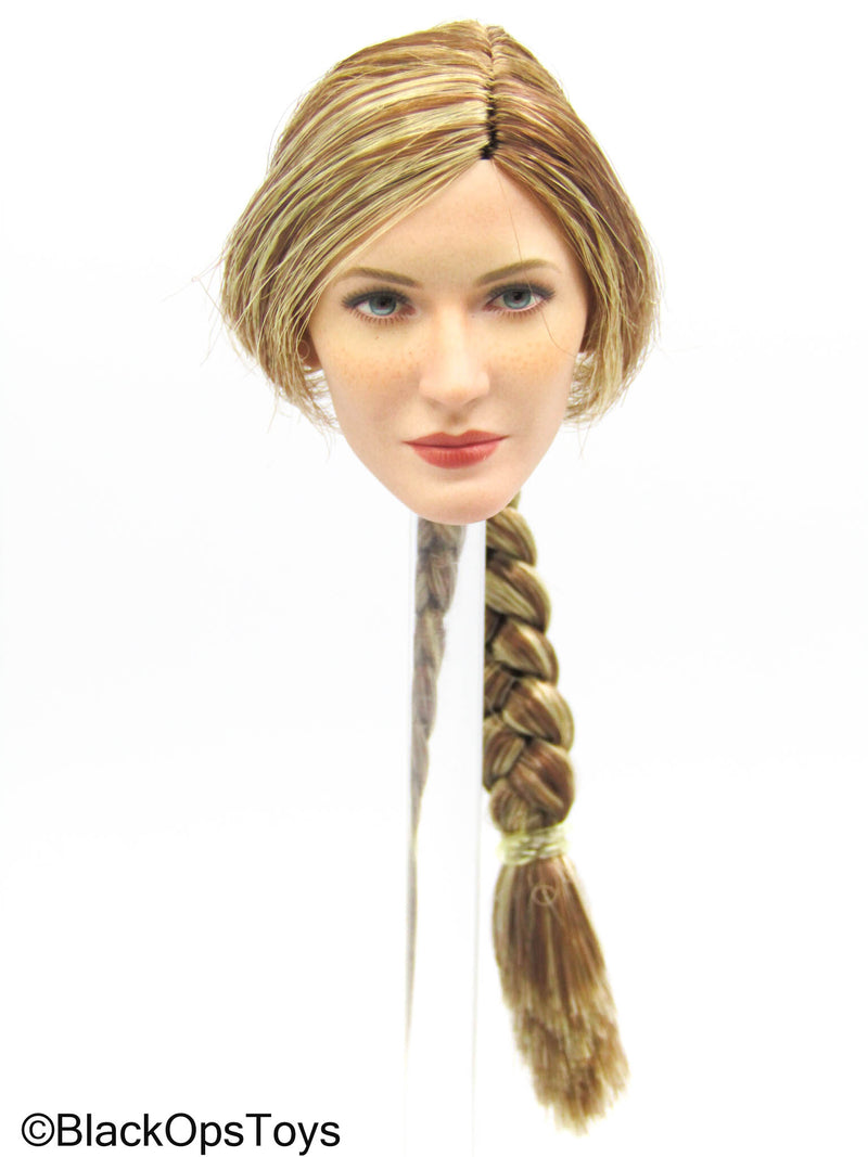Load image into Gallery viewer, Goddess of Wilderness - Shadi - Female Head Sculpt

