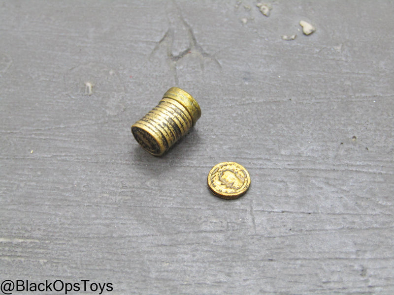 Load image into Gallery viewer, John Wick Chapter 4 - Stack of Gold Like Coins w/Single Coin
