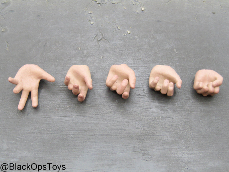 Load image into Gallery viewer, John Wick Chapter 4 - Male Hand Set (x11) w/Left Hands Missing Ring Finger
