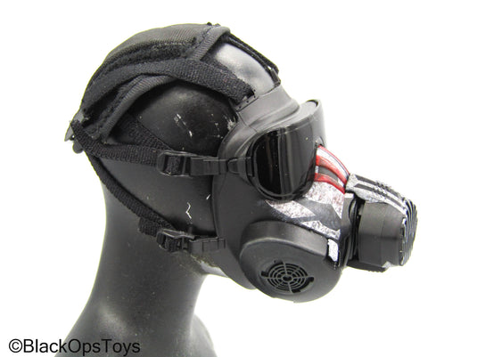 Extreme Zone Gaius Task - Black Gas Mask