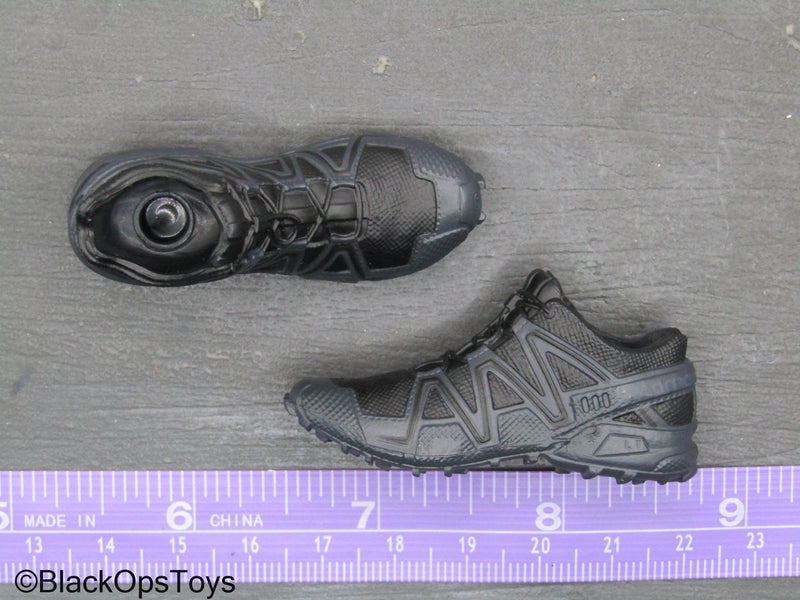 Load image into Gallery viewer, HRT Team Leader Shotshow Exclusive - Black Shoes (Peg Type)
