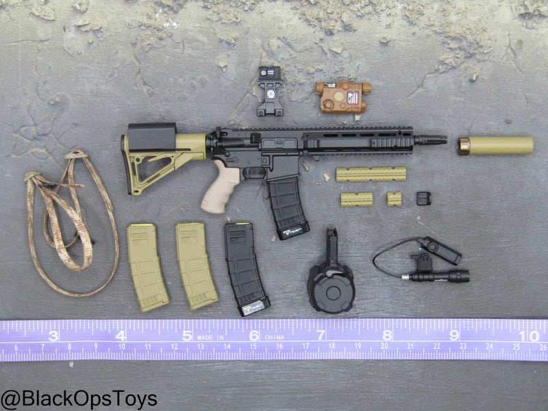 Load image into Gallery viewer, SMU - Coalition Forces - Assault Rifle w/Attachment Set
