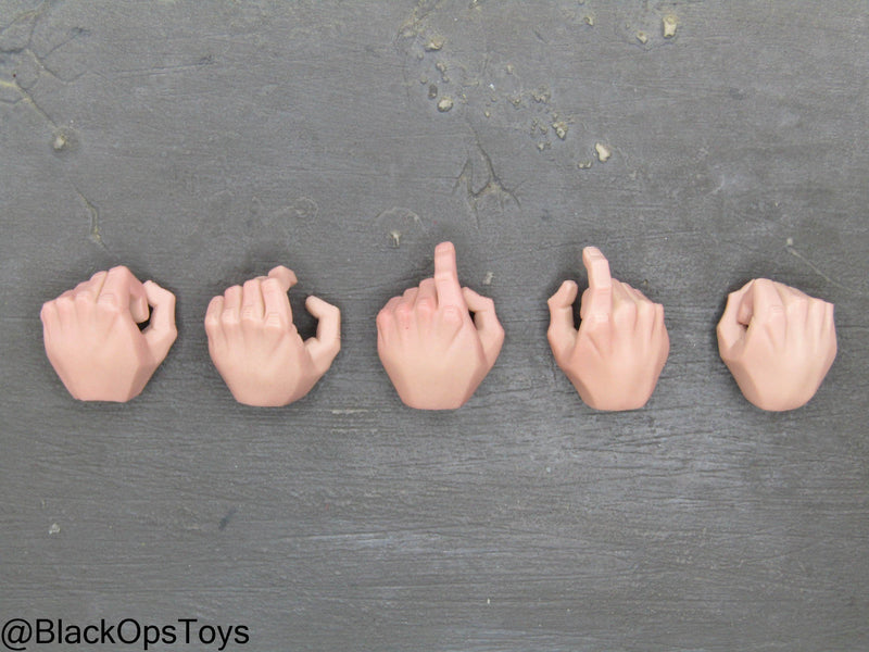 Load image into Gallery viewer, Gangsters Kingdom - Diamond 8 Joy - Male Base Body w/Headsculpt (x2)
