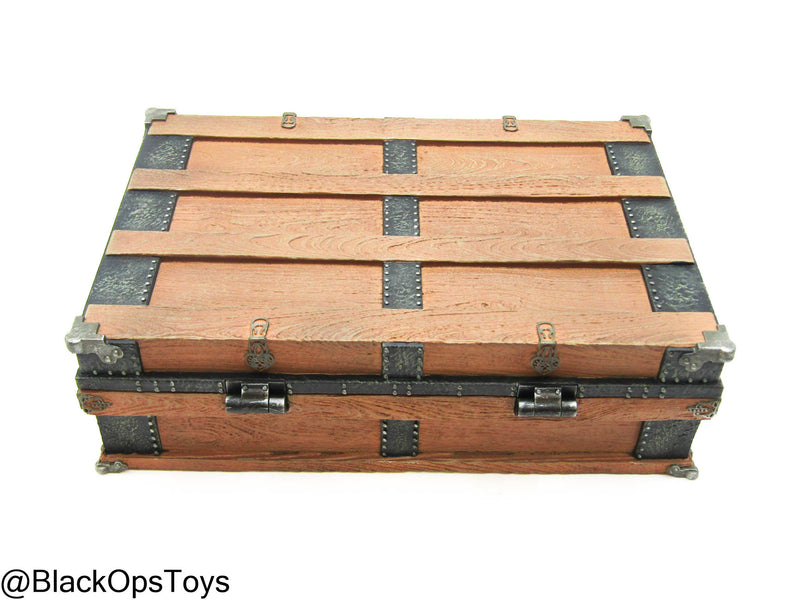 Load image into Gallery viewer, Gangsters Kingdom - Diamond 8 Joy - Weapon Chest
