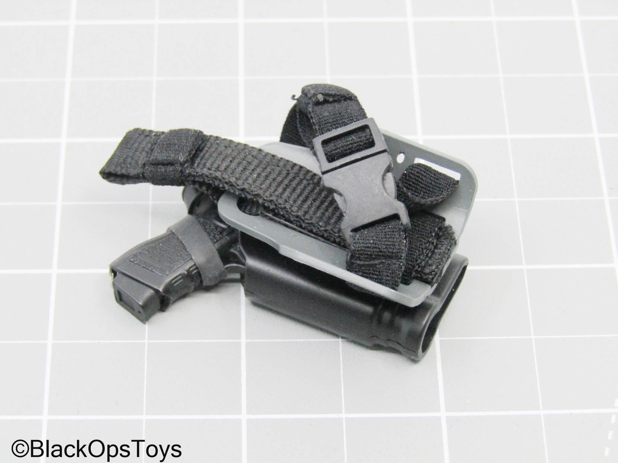 Pistol w/Left-Handed Holster, & Tac Light (Easy & Simple) – BlackOpsToys