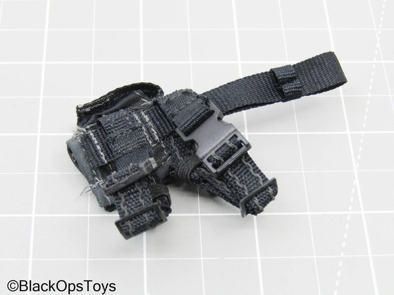 Load image into Gallery viewer, M9 Pistol w/Drop Leg Holster (Toys Ace)
