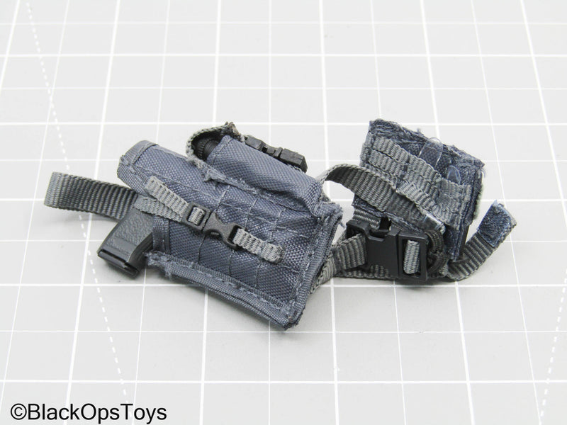 Load image into Gallery viewer, HK Socom Pistol w/Drop Leg Holster (Sideshow Collectibles)
