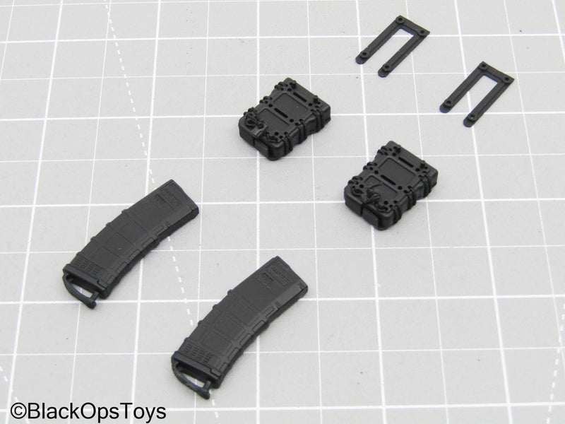 Load image into Gallery viewer, Black 5.56 Mag &amp; Holder Set w/Magpuls
