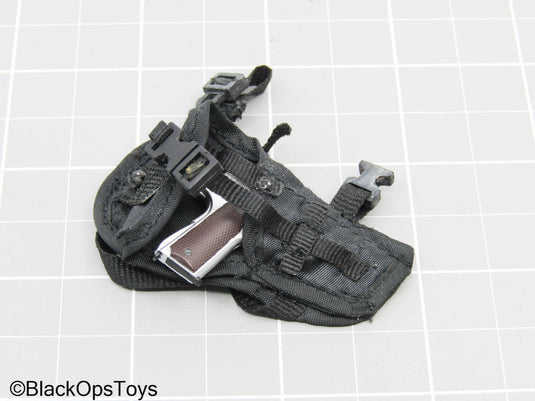 M1911 Pistol w/Drop Leg Holster, & Mag Pouch