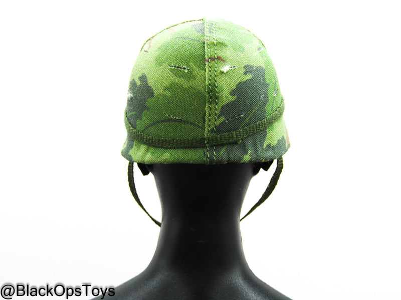 Load image into Gallery viewer, Vietnam US Army Lt. Col. Moore - Metal Helmet w/Cover
