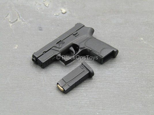 TDKR - Selina Kyle - Spring Loaded Black Pistol