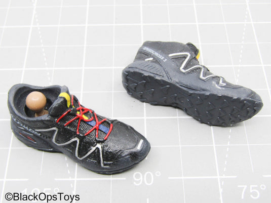 Black Running Shoes w/ Pegs (Peg Type)