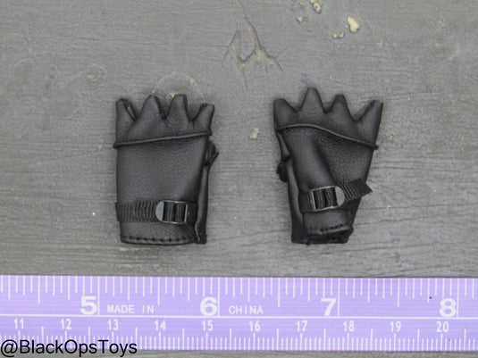 Bravo Two Zero - SAS Patrol Leader - Black Leather Like Fingerless Gloves