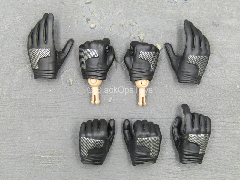 Load image into Gallery viewer, TDKR - Selina Kyle - Female Black Gloved Hand Set
