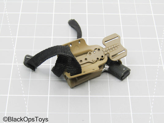 M1911 Pistol w/Drop Leg Holster