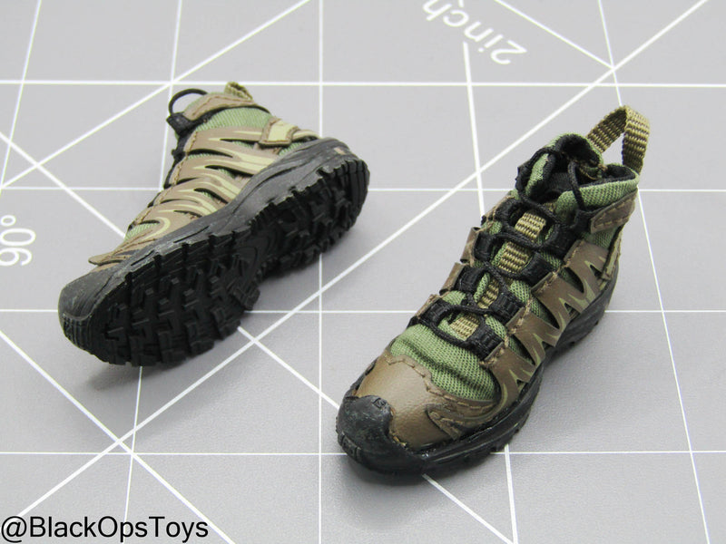 Load image into Gallery viewer, SSO - Russian Federation - Tan Combat Boots (Peg Type)
