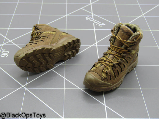 SSO - Russian Federation - Tan Combat Boots (Peg Type)