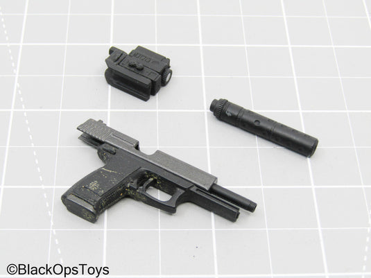 HK Socom Pistol w/Suppressor, Tac Light (DAM Toys)