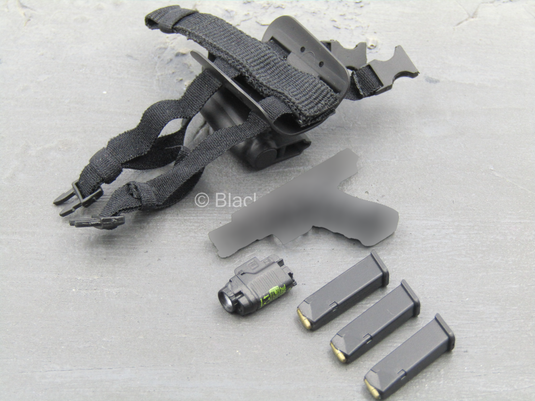 US Army Pilot - Black Pistol w/Drop Leg Holster (Left)