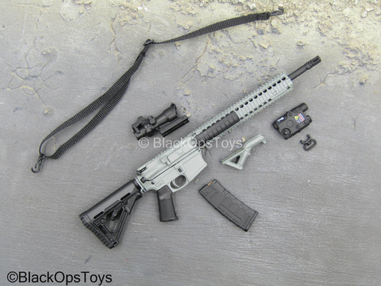 Modern Battlefield Ghost - AR-15 Assault Rifle w/Attachment Set