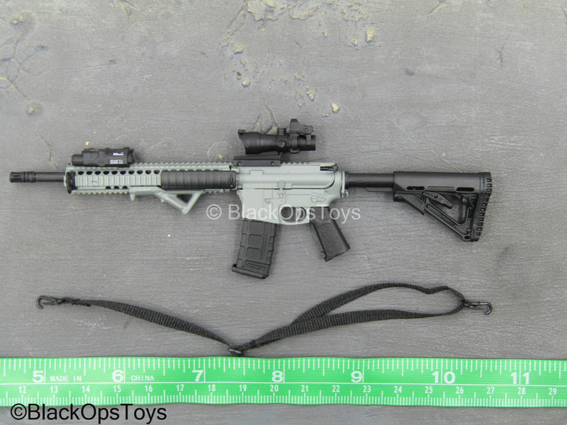 Load image into Gallery viewer, Modern Battlefield Ghost - AR-15 Assault Rifle w/Attachment Set
