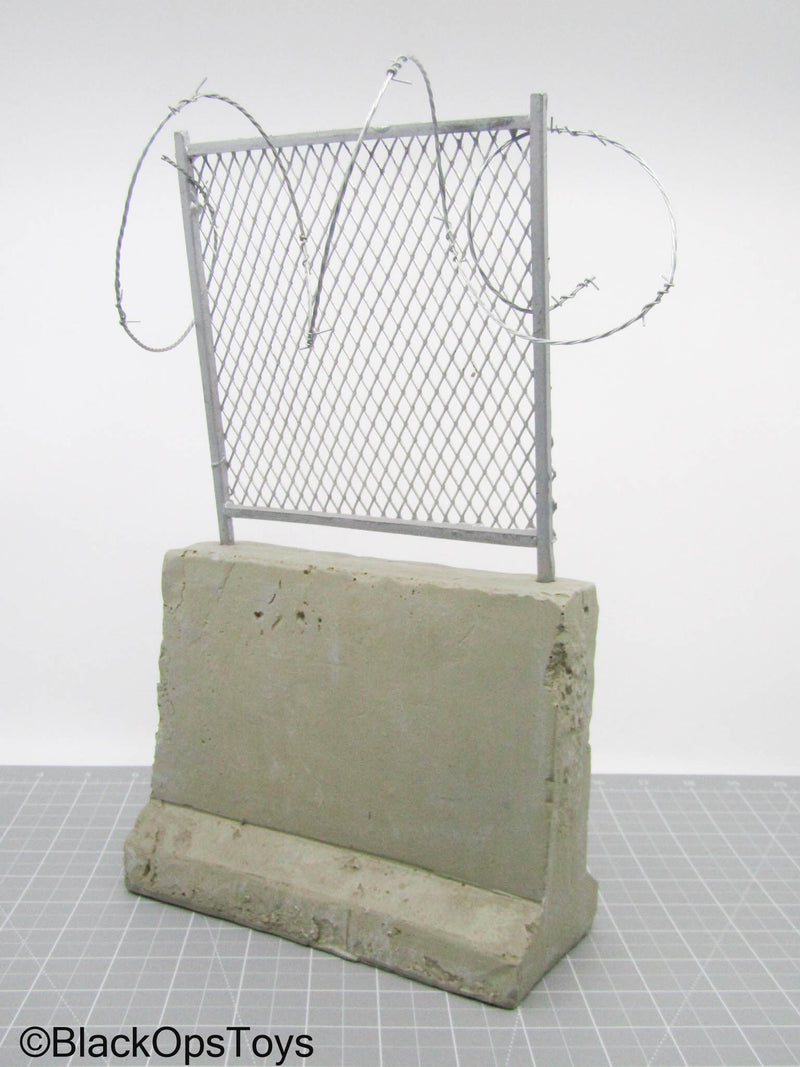 Load image into Gallery viewer, Concrete Barrier w/Barbed Wire Chain Link Fence
