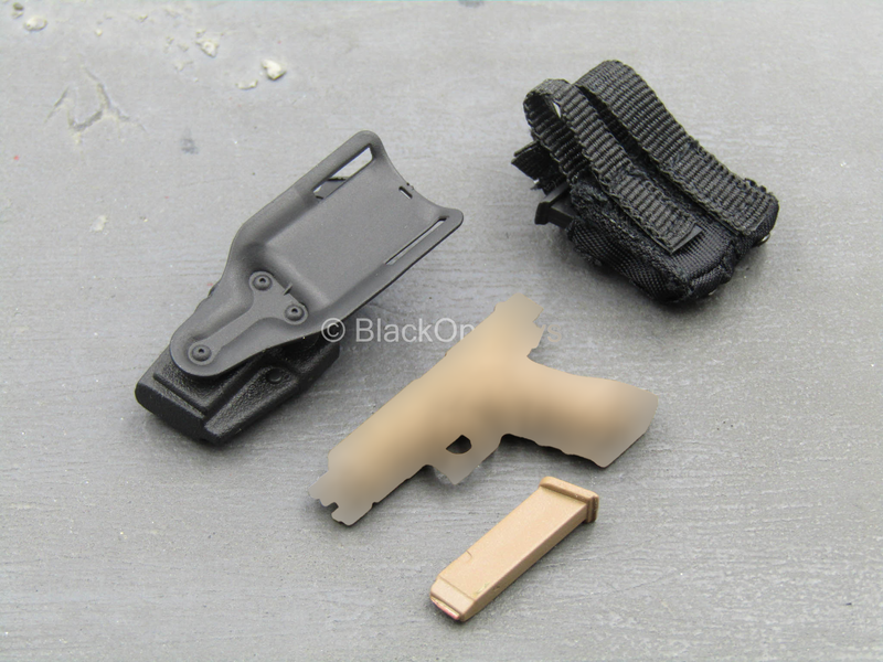 Load image into Gallery viewer, Modern Battlefield Ghost - Tan Pistol w/Holster &amp; Pouch
