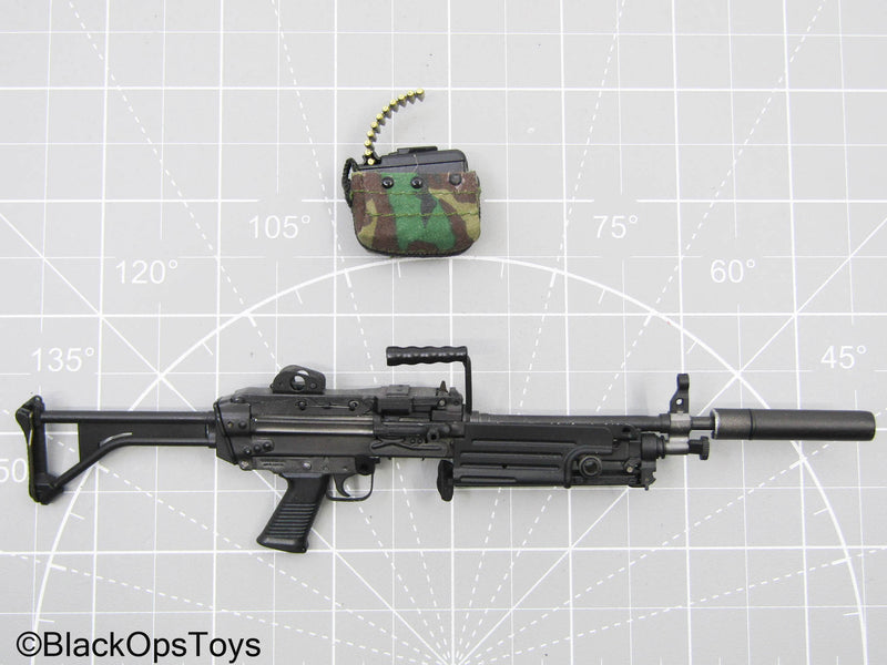 Load image into Gallery viewer, Black M249 Saw LMG w/Ammo Bag &amp; Belt (Soldier Story)

