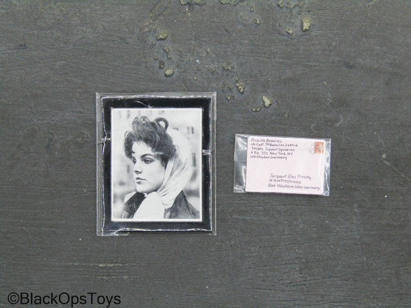 Load image into Gallery viewer, WWII - Elvis Presley -  Priscilla Beaulieu Photo &amp; Letter
