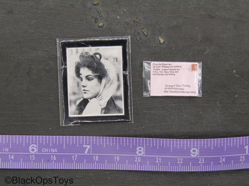 Load image into Gallery viewer, WWII - Elvis Presley -  Priscilla Beaulieu Photo &amp; Letter
