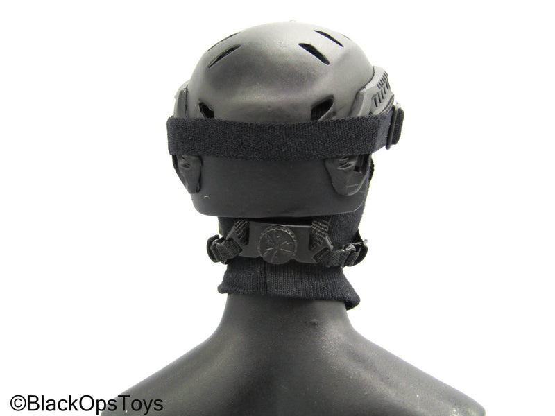Load image into Gallery viewer, Modern Battlefield - Zimo - Black Metal Helmet w/Goggles &amp; Balaclava
