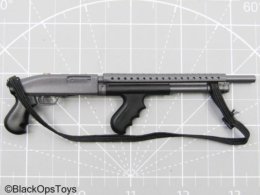 Remington M870 Shotgun w/Side Saddle Shell Holder & Ammo (Dragon)